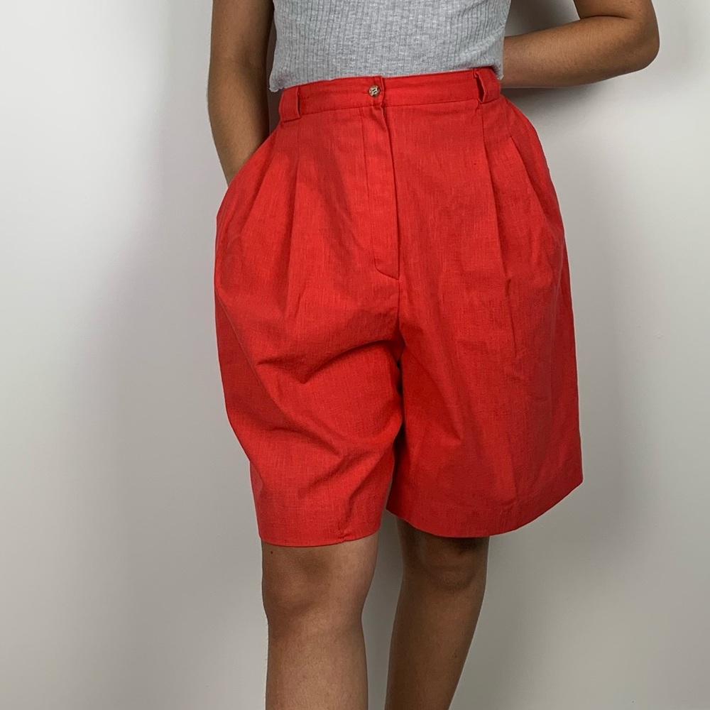 Vintage David Smith Red High Rise Pleated Shorts